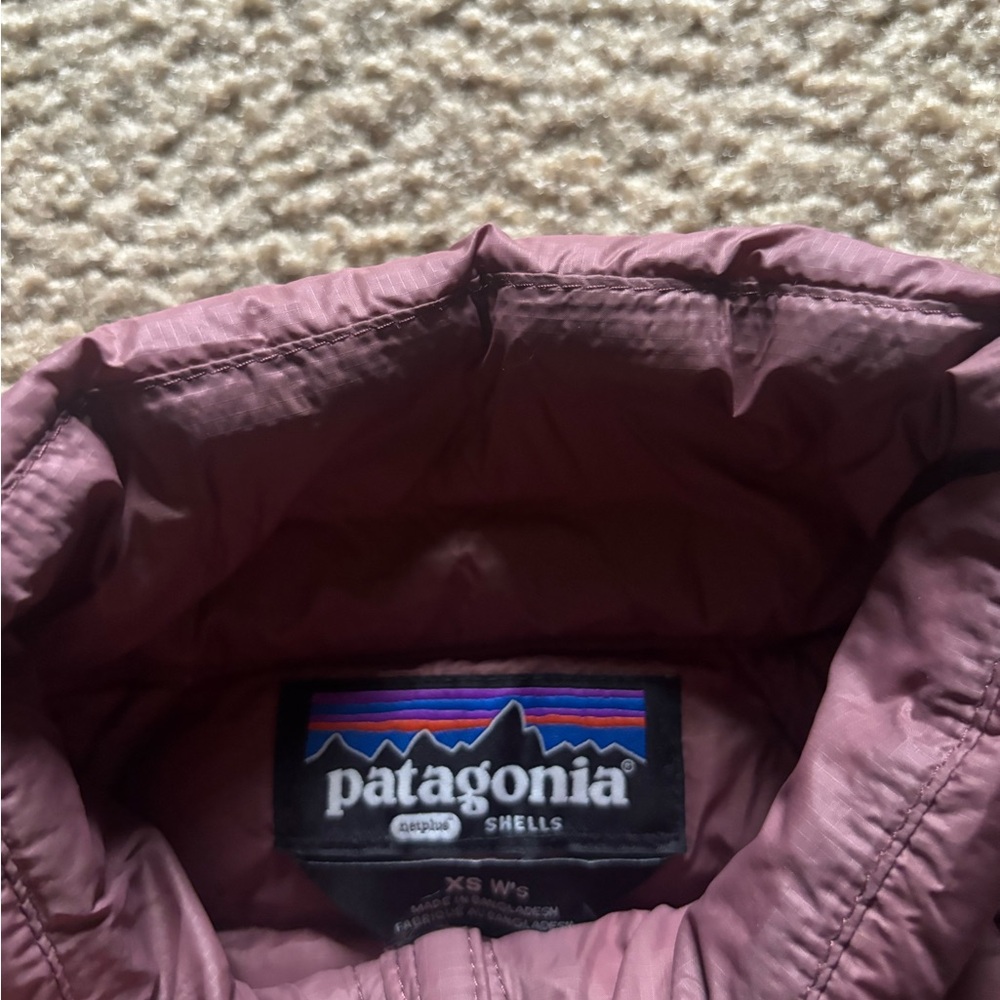 Patagonia Women’s Down Sweater Jacket Coat  Purple Size XS - Picture 3 of 6